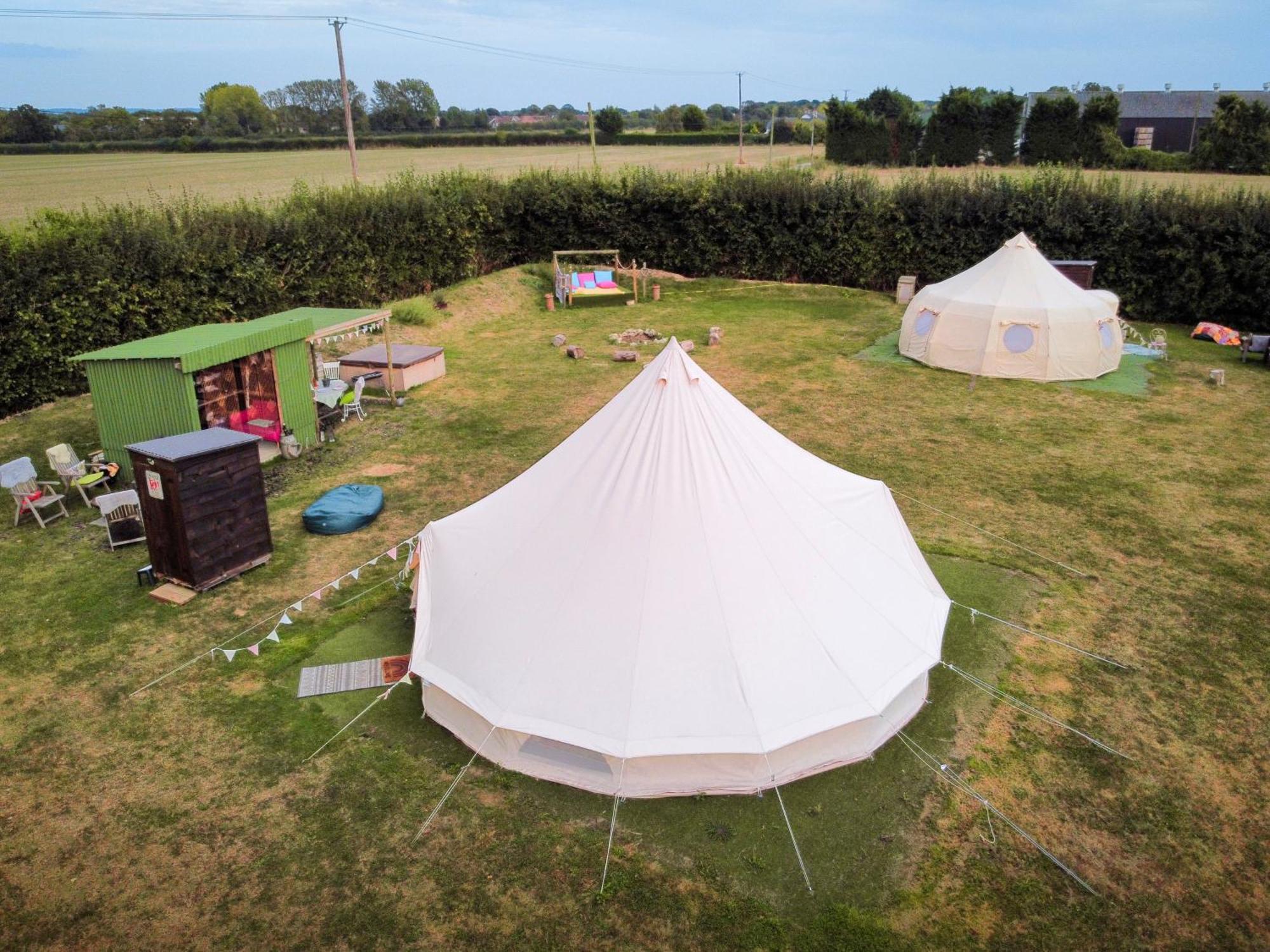 Готель The Follies Glamping Мейдстон Екстер'єр фото